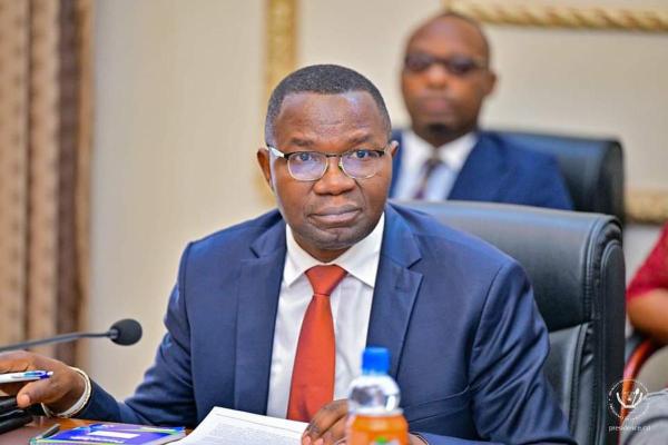 Eve Bazaiba et Julien Paluku appellent les entreprises américaines à traiter directement avec la RDC sans passer par des commissionnaires